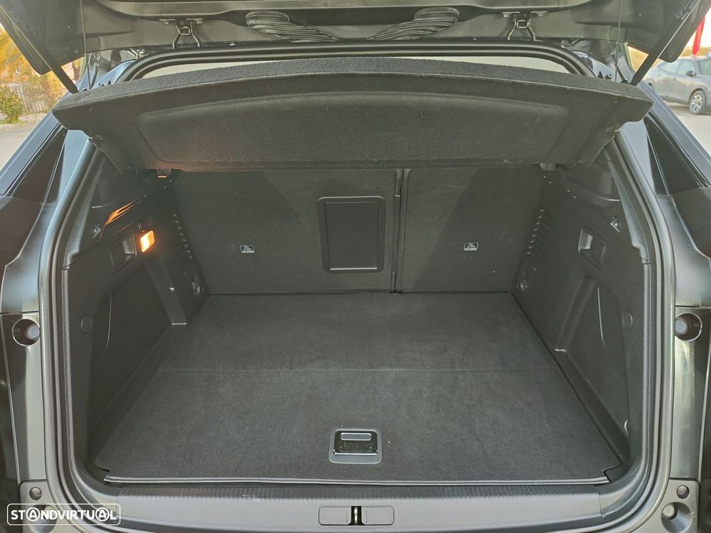 Peugeot 3008 1.6 Hybrid Allure e-EAT8 - 37