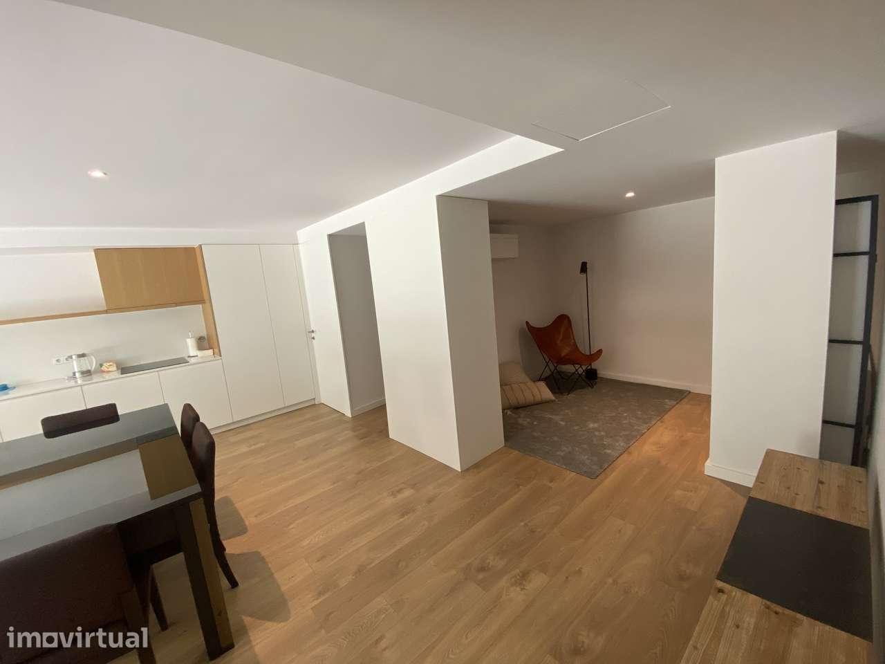 Apartamento T2+1 Totalmente mobilado e equipado com palamenta - Grande imagem: 4/20