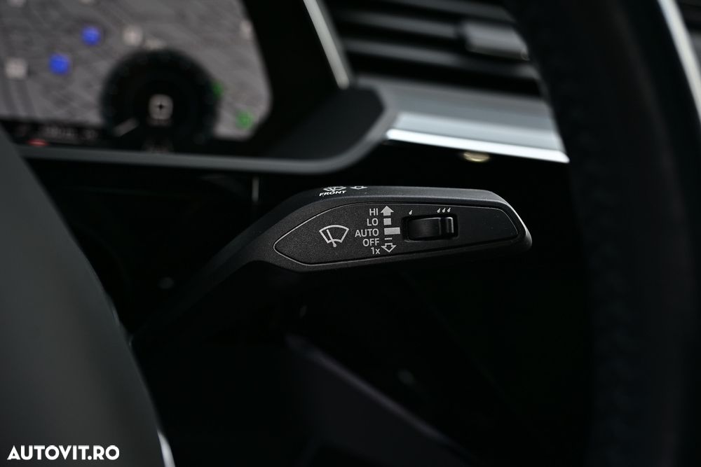 Audi e-tron 55 quattro - 25
