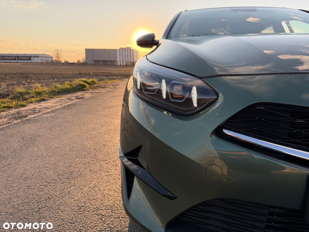 Kia Ceed 1.5 T-GDI M DCT - 24