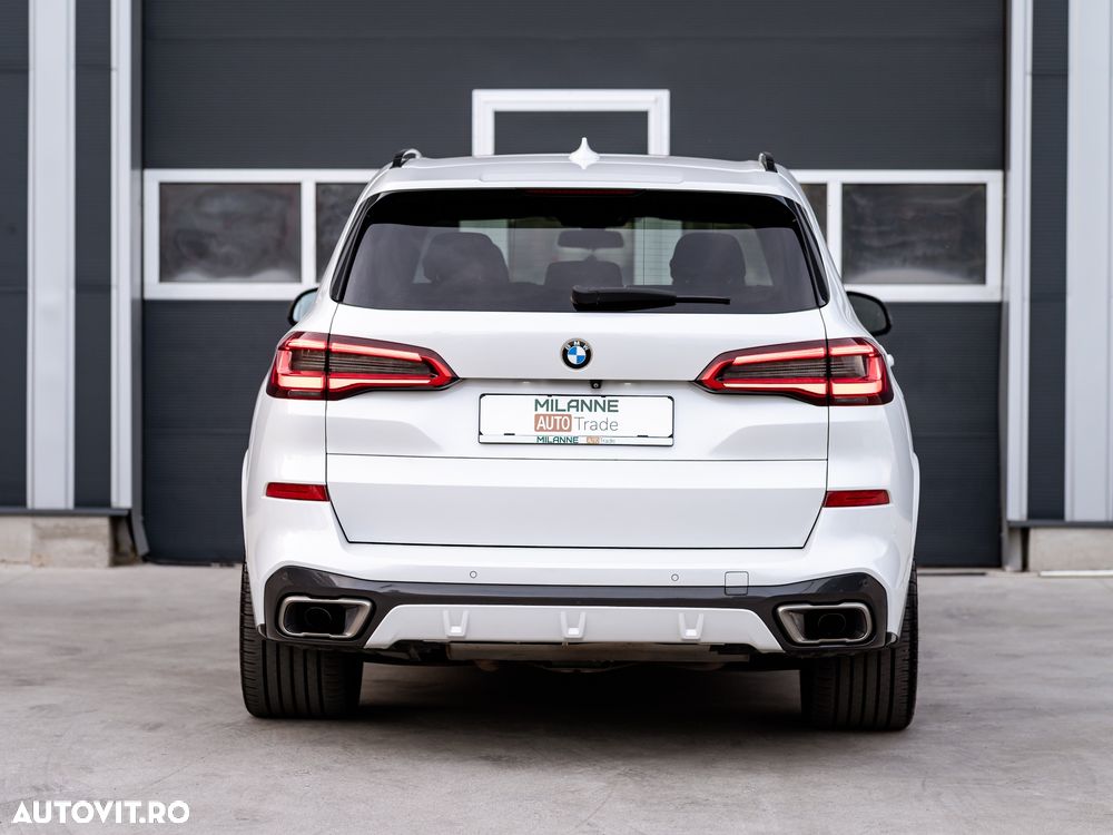 BMW X5 M M50d - 33