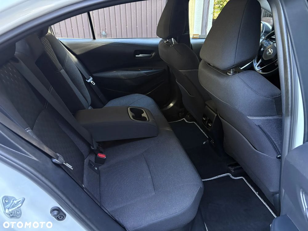 Toyota Corolla - 14