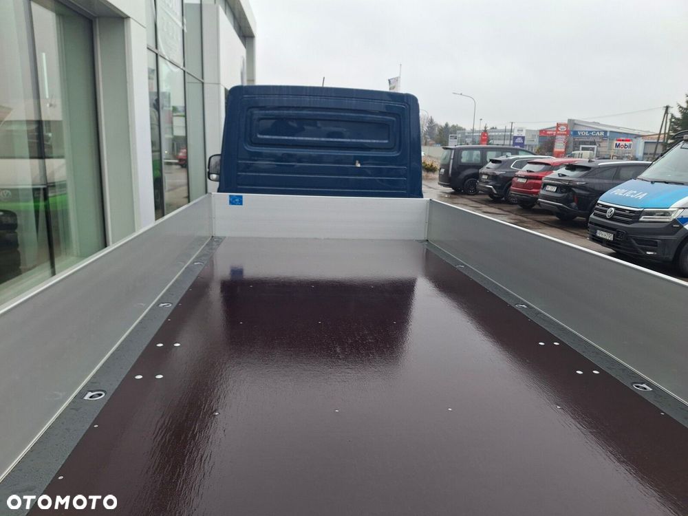 Volkswagen Crafter Skrzyniowy - 38