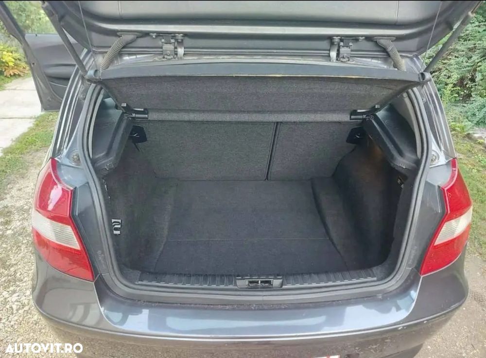 BMW Seria 1 118d - 6