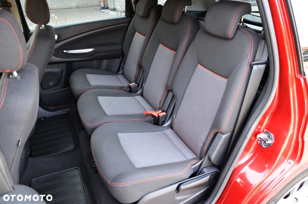 Ford S-Max 2.0 TDCi DPF Gold X - 31