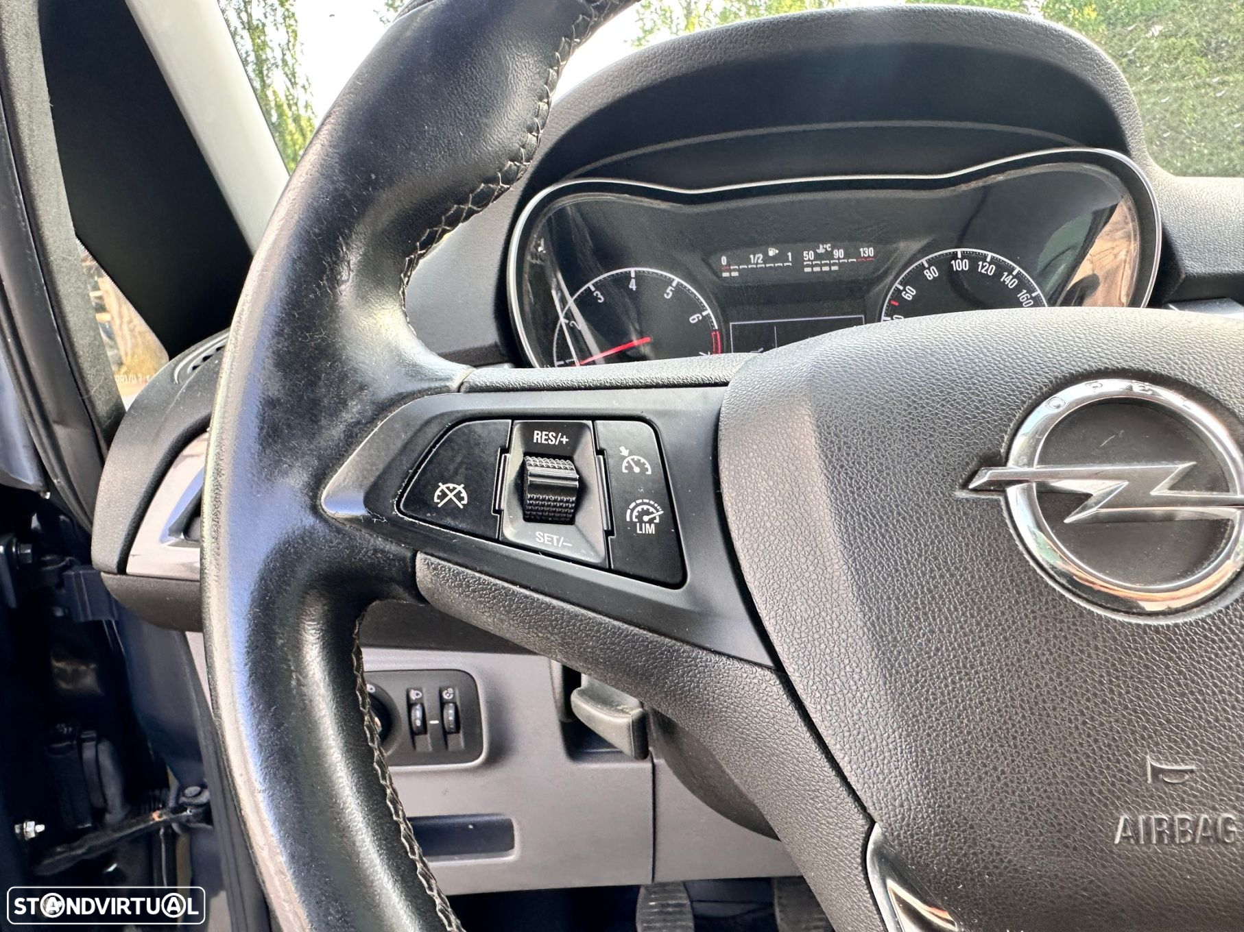 Opel Corsa 1.4 Cosmo - 18