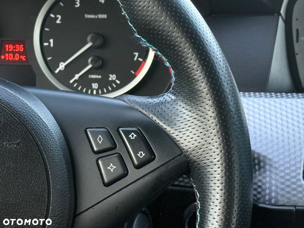 BMW Seria 5 525i - 20