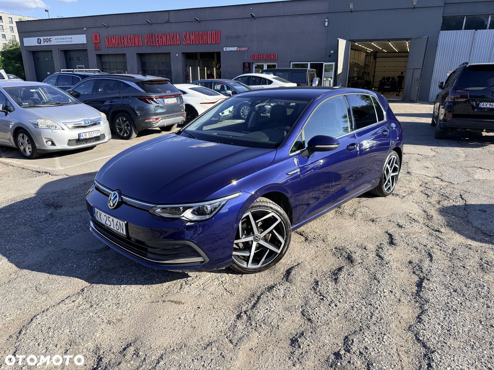Volkswagen Golf 1.5 eTSI EVO Style DSG - 1