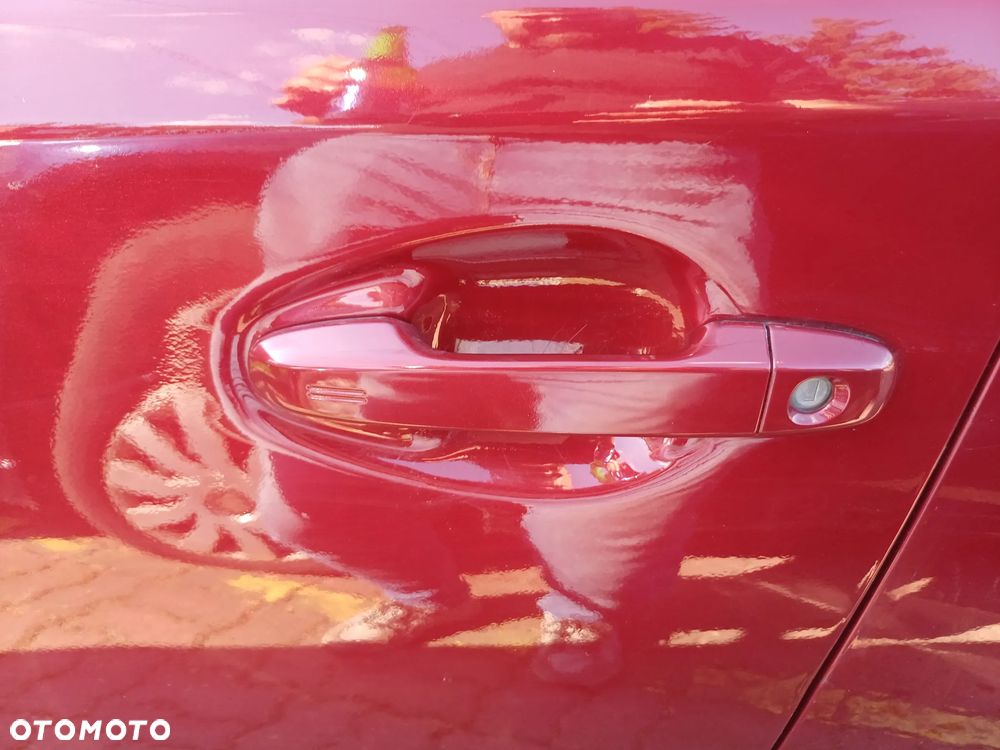 Toyota Auris 2.0 D-4D Premium - 24