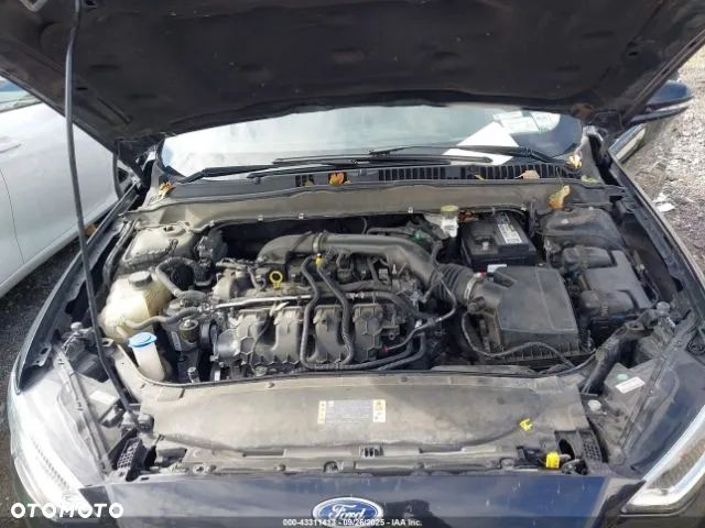 Ford Fusion 2.0 EcoBoost Titanium - 11