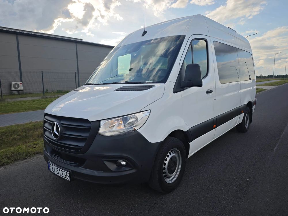 Mercedes-Benz Sprinter Standard PRO 907.233 - 1