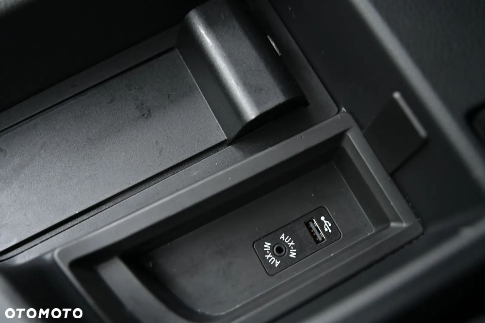 BMW Seria 3 - 38