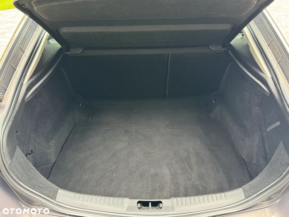 Ford Mondeo 2.0 TDCi Titanium - 10