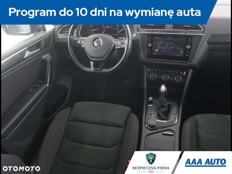 Volkswagen Tiguan - 9