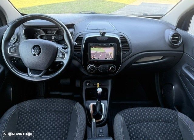 Renault Captur 1.2 TCe Exclusive EDC - 14