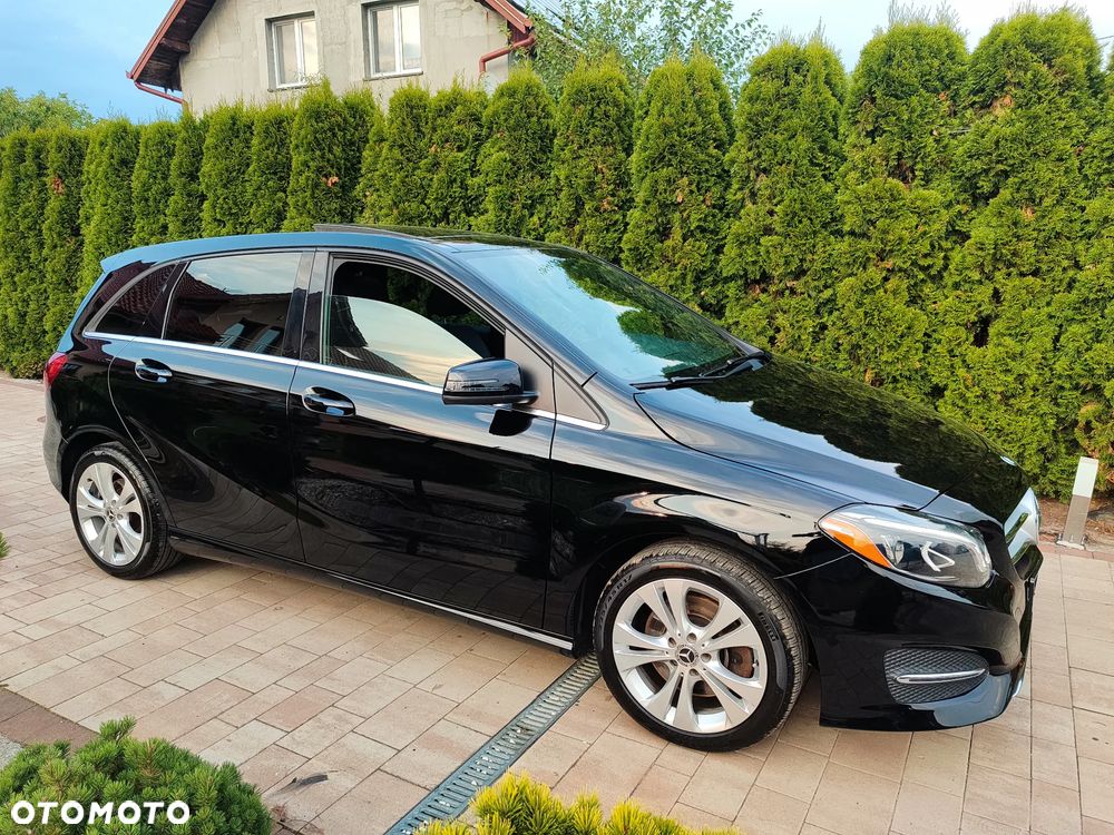 Mercedes-Benz Klasa B 250 4Matic 7G-DCT Edition - 26