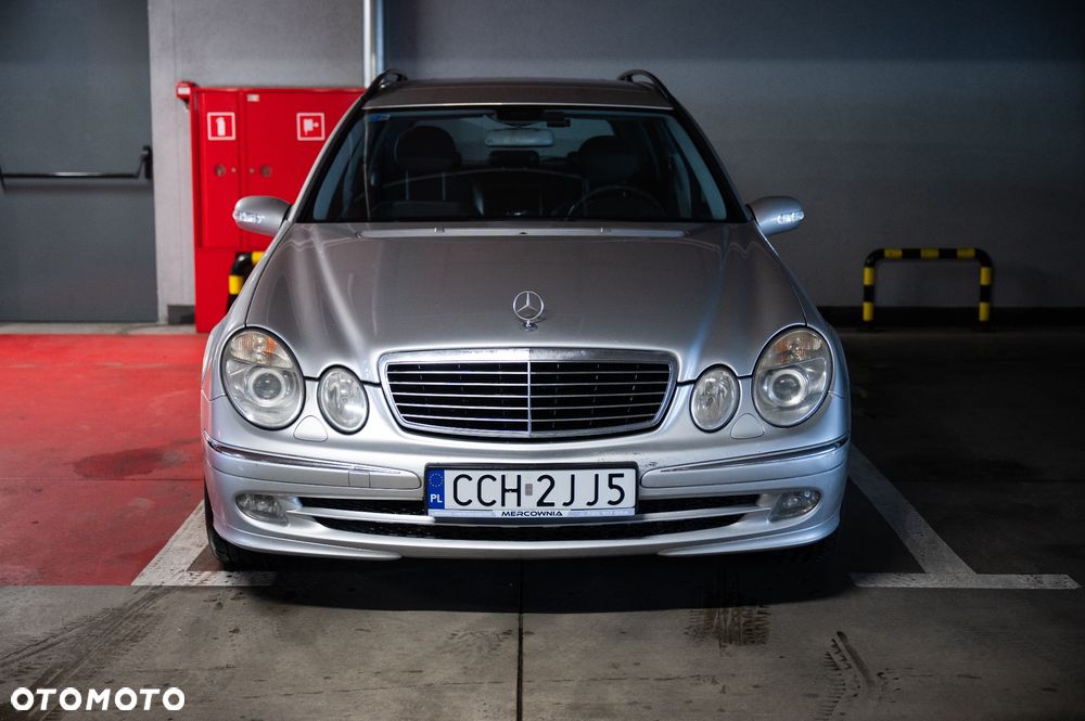 Mercedes-Benz Klasa E 320 CDI T Avantgarde - 2