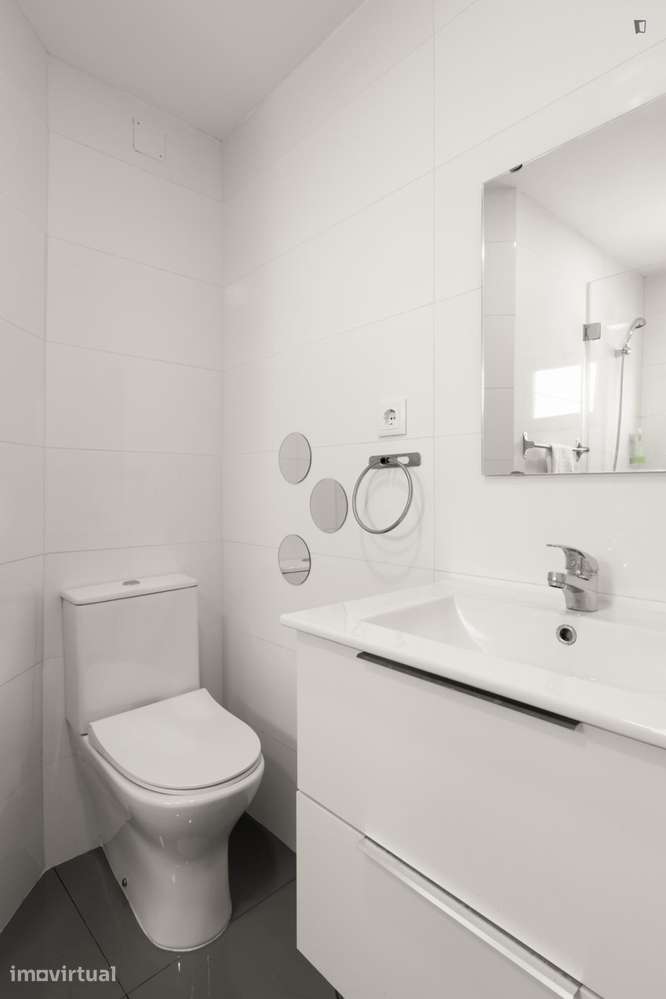 Apartamento com 3 quartos - localizado em Sé Porto - Grande imagem: 5/21