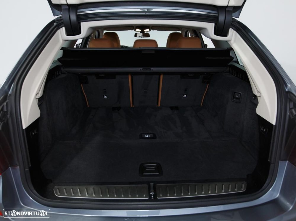 BMW 520 - 13