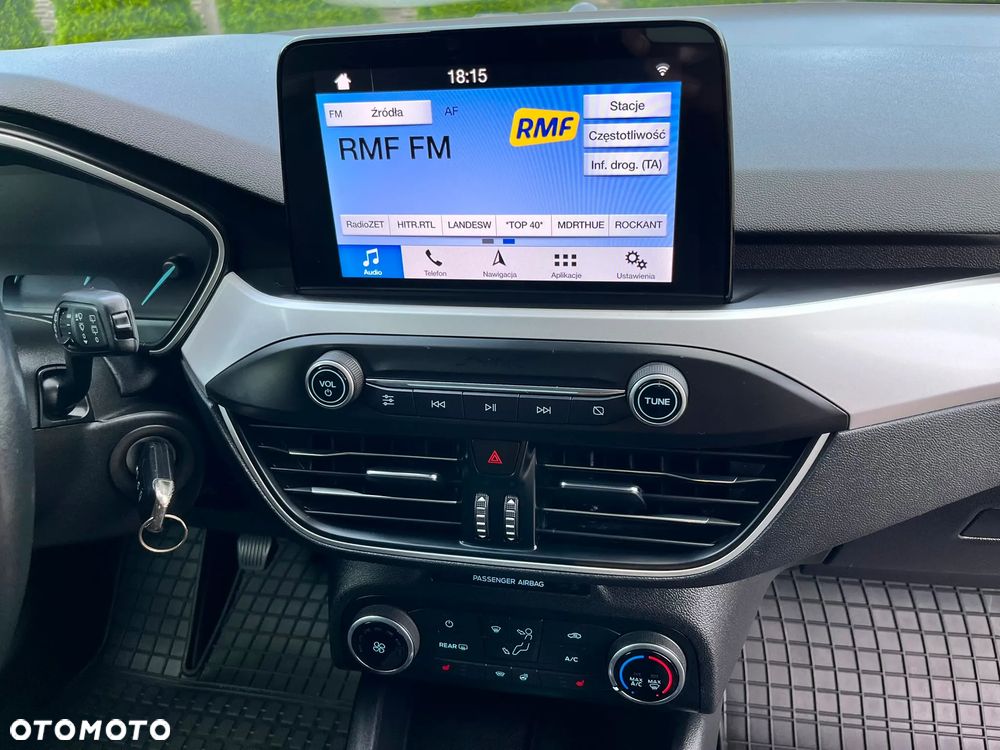 Ford Focus 1.5 EcoBlue Start-Stopp-System COOL&CONNECT - 33