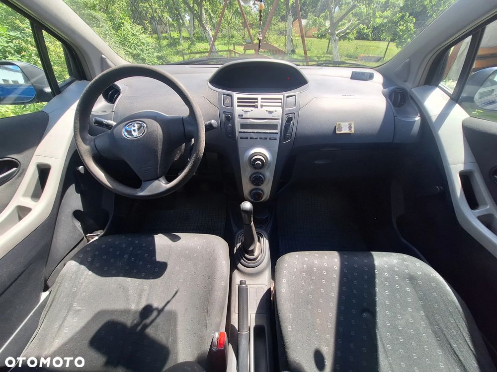 Toyota Yaris 1.4 D-4D Luna - 5