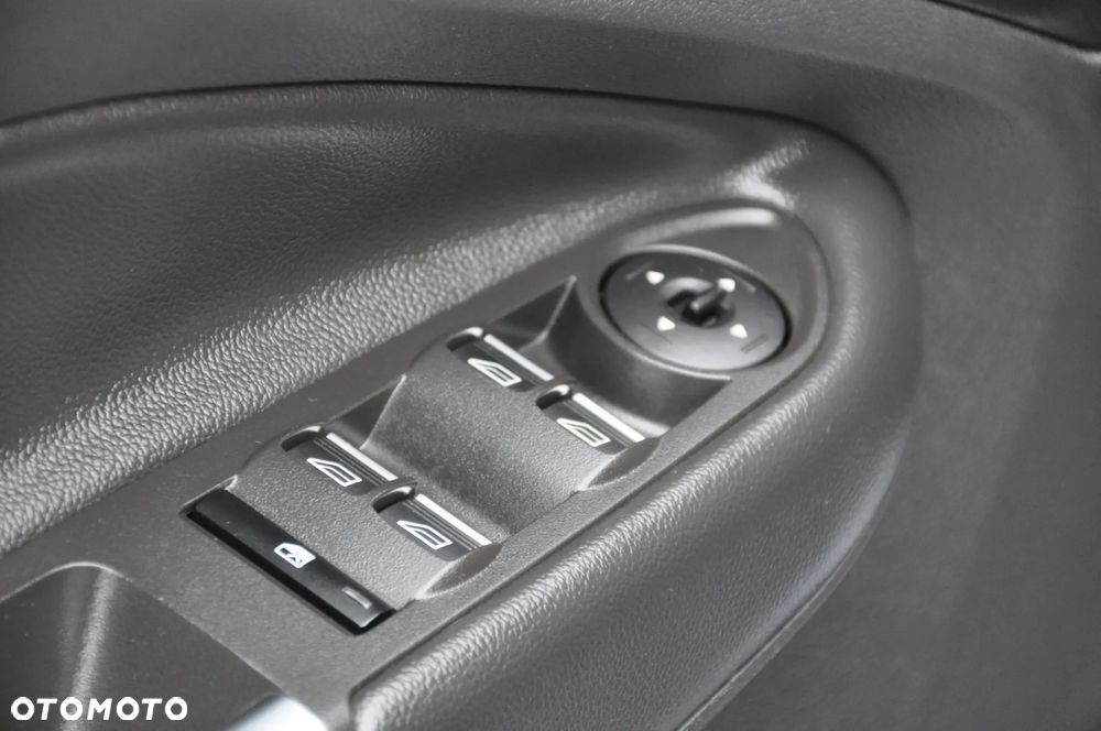 Ford Kuga 1.5 EcoBoost 2x4 Cool & Connect - 30