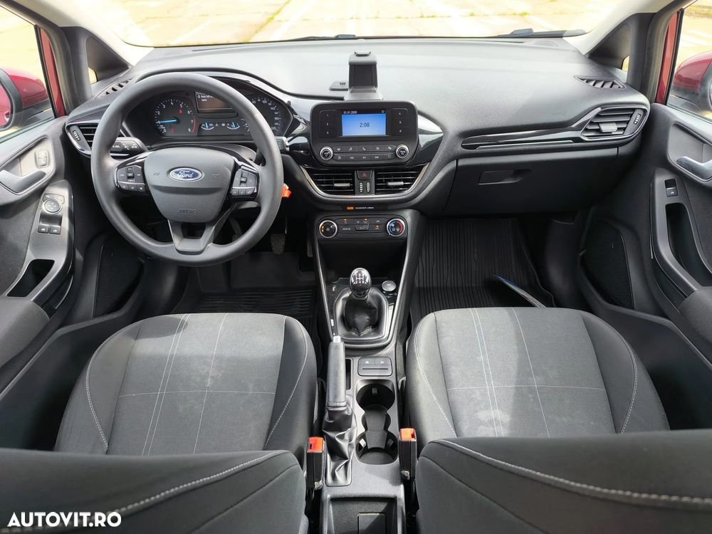 Ford Fiesta 1.1 Trend - 10