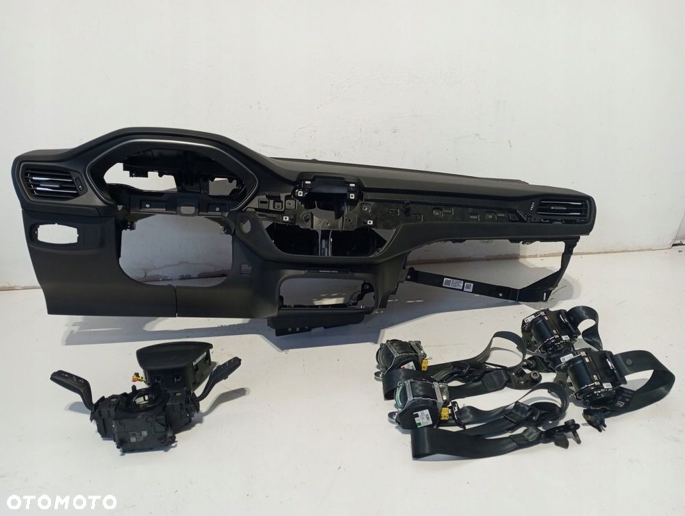 Konsola pulpit deska FORD FOCUS MK4 - 2