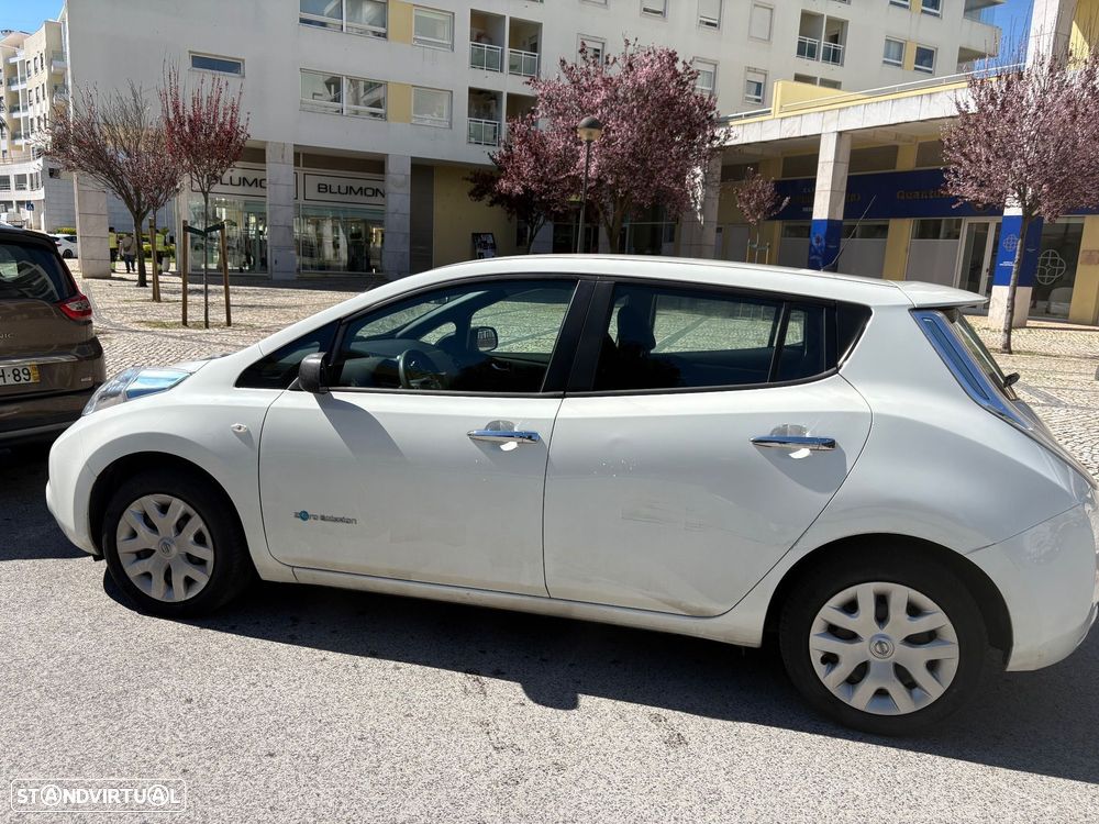 Nissan Leaf - 1
