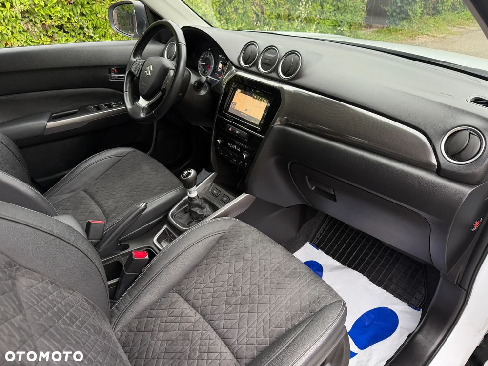 Suzuki Vitara 1.4 Boosterjet SHVS Elegance 2WD - 12
