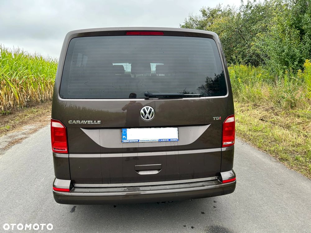 Volkswagen Caravelle - 6