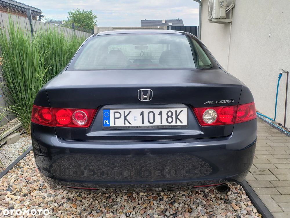 Honda Accord 2.0 i Sport - 18