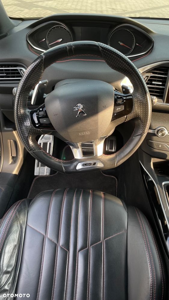 Peugeot 308 - 12