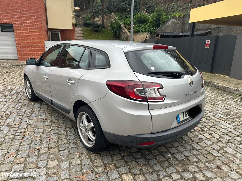 Renault Mégane Break 1.5 dCi Dynamique - 5