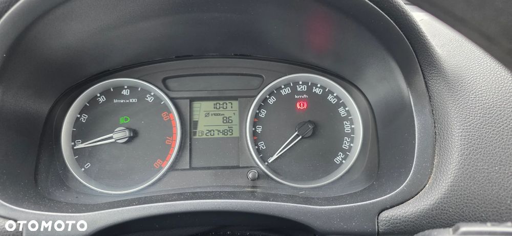 Skoda Roomster 1.4 16V - 5