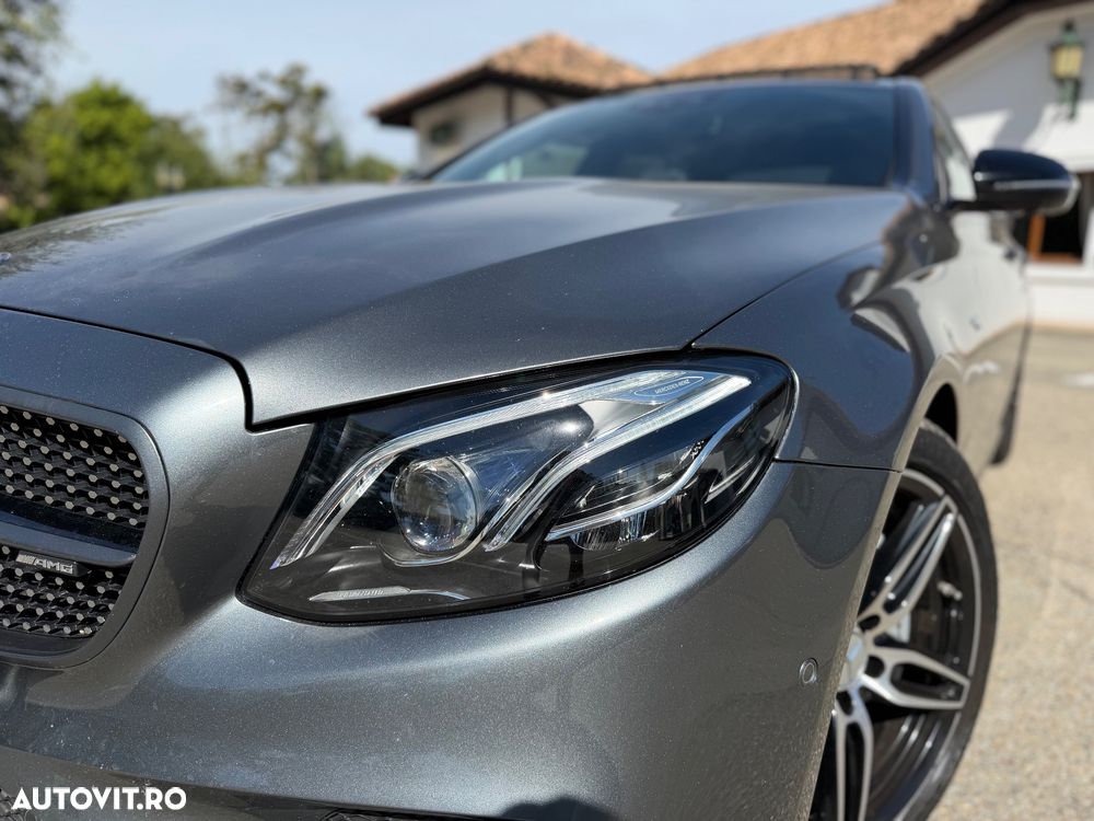 Mercedes-Benz E 53 AMG 4Matic AMG Speedshift 9G-TCT - 14