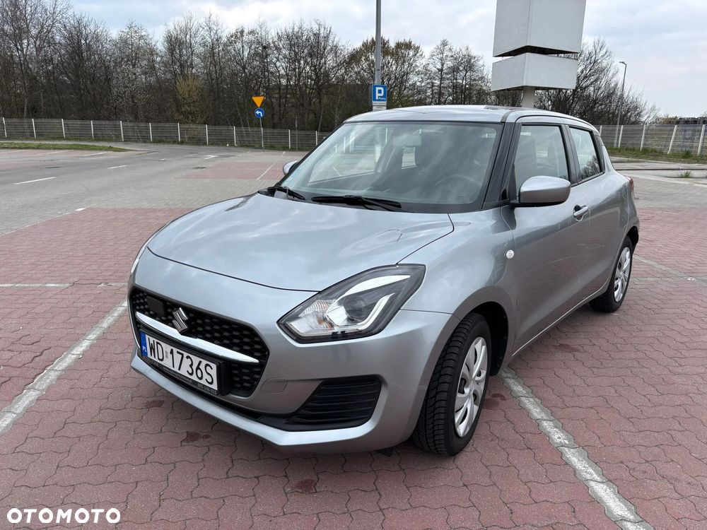 Suzuki Swift 1.2 Dualjet SHVS Premium CVT - 1