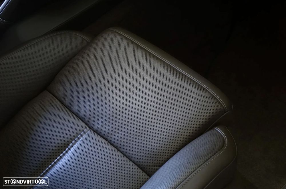 Porsche Cayenne Turbo - 20