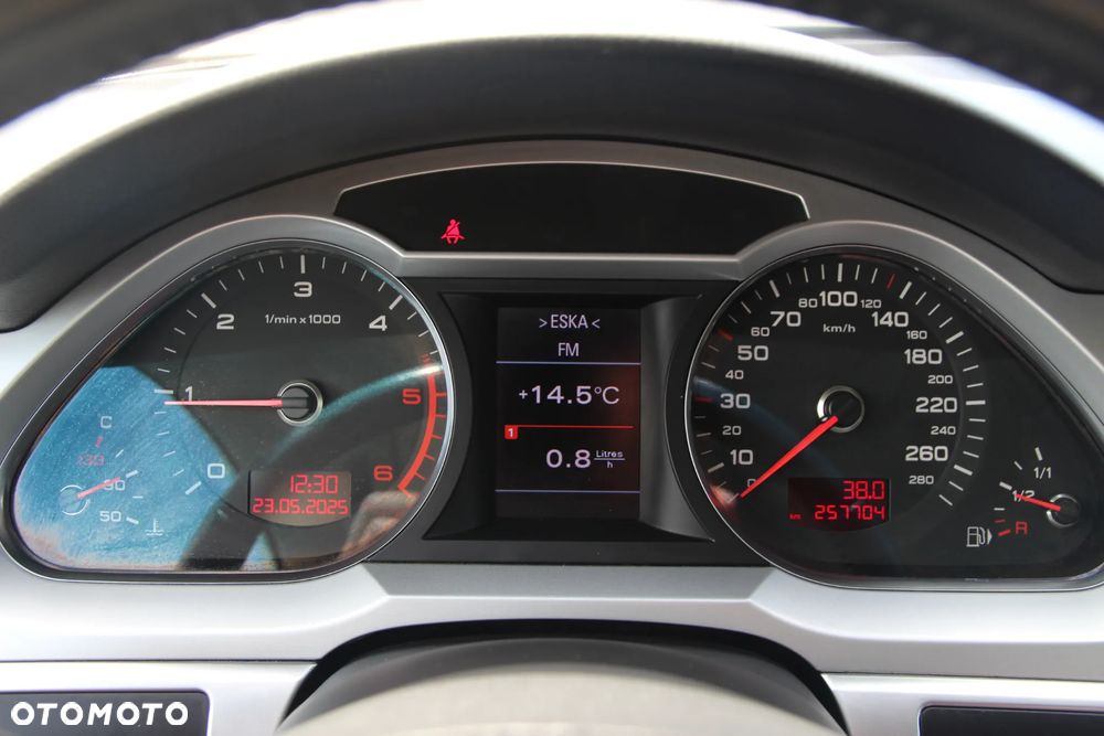 Audi A6 ver-2-0-tdi-dpf - 31