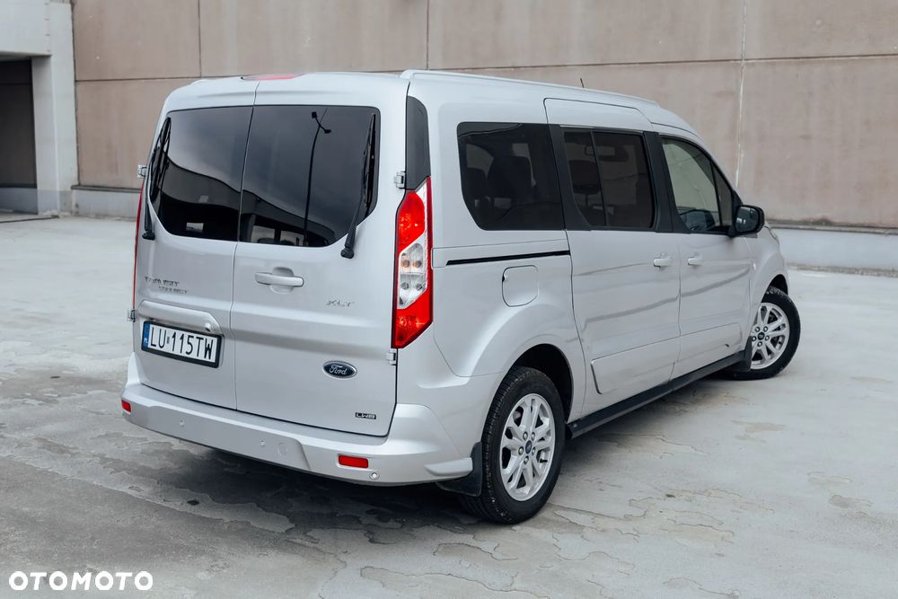 Ford Transit Connect - 9