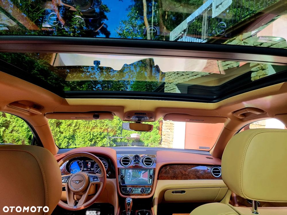 Bentley Bentayga W12 - 25