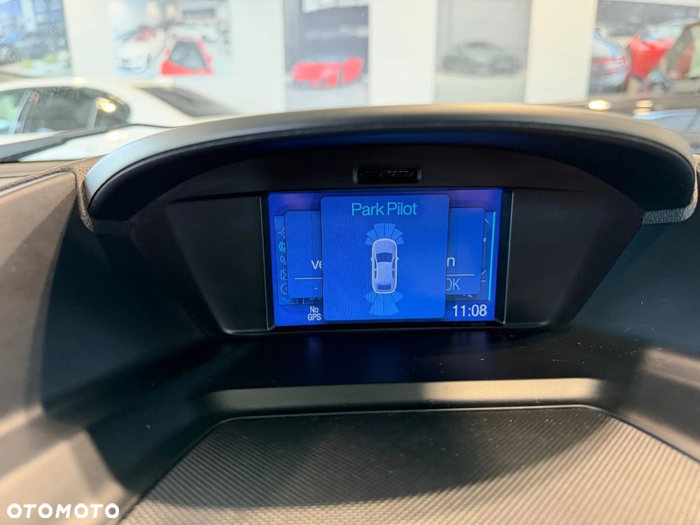 Ford Kuga 2.0 TDCi 2x4 Titanium - 23