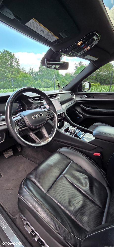 Jeep Grand Cherokee 5.7 V8 HEMI Overland - 12