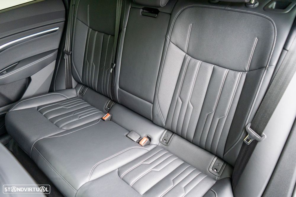 Audi Q8 e-Tron Sportback 55 quattro S line - 10