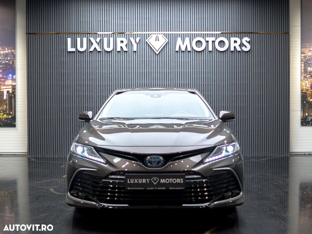 Toyota Camry 2.5 Dynamic - 10