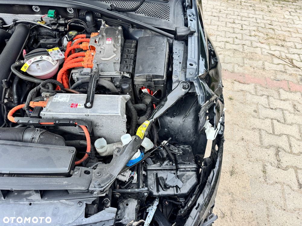 Volkswagen Golf 1.4 GTE Plug-In-Hybrid DSG - 19