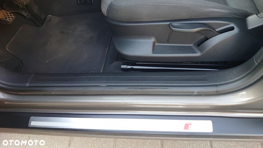 Audi A3 Sportback 2.0 TDI DPF S line Sportpaket - 21