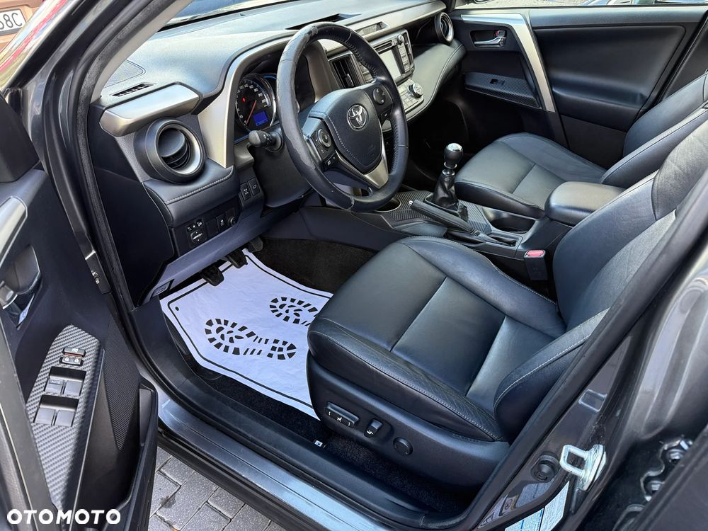 Toyota RAV4 2.0 Prestige - 15