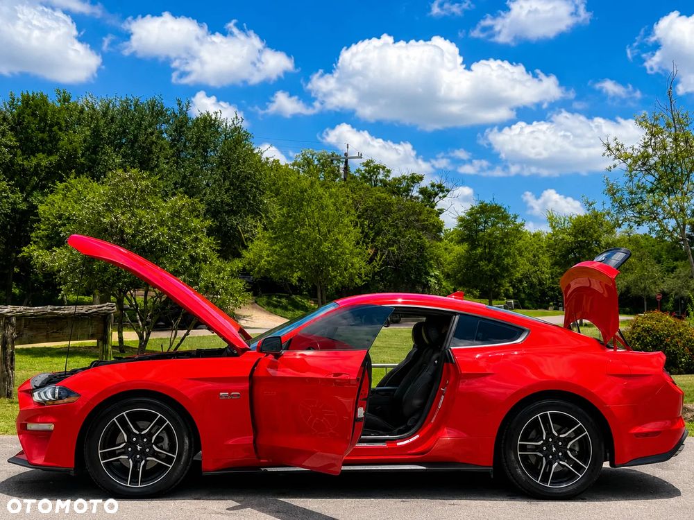 Ford Mustang - 7
