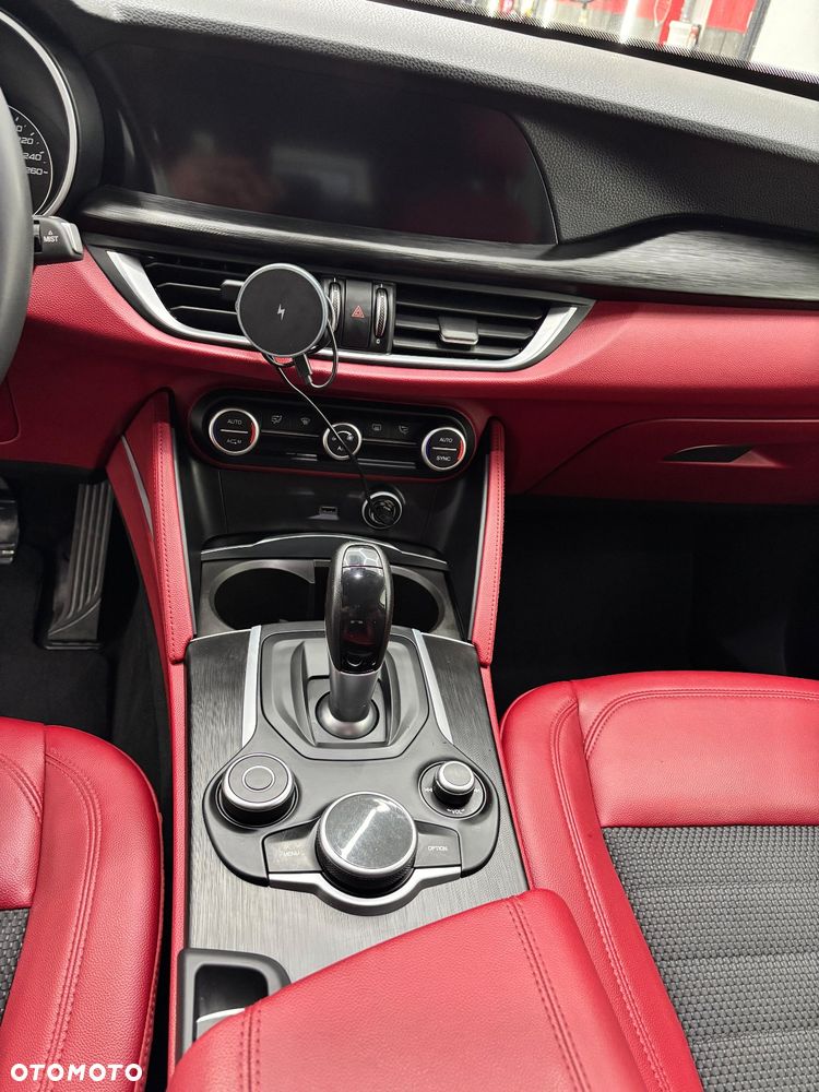 Alfa Romeo Stelvio 2.0 Turbo Super Q4 - 19